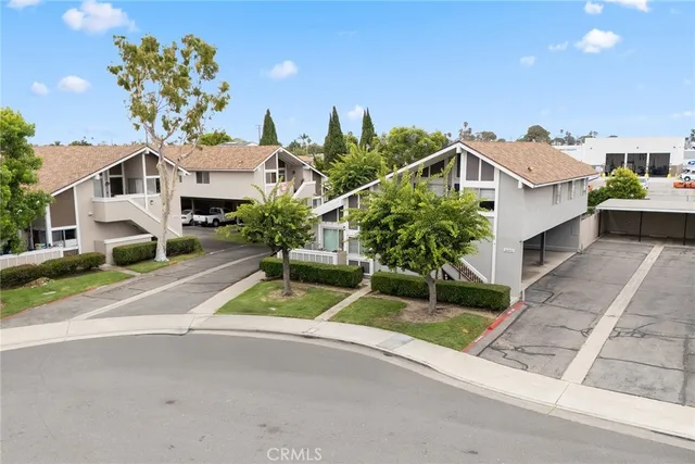 $599,000 | 16892 Limelight Circle, Unit B, Huntington Beach, CA 92647