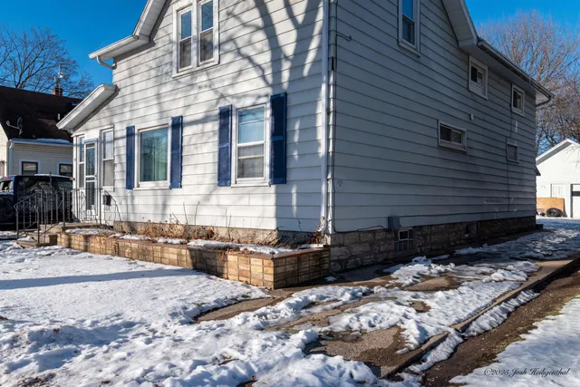 $269,000 | 736 West 8th Street, Appleton, WI 54914