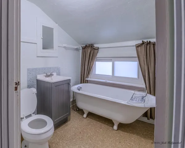 $269,000 | 736 West 8th Street, Appleton, WI 54914