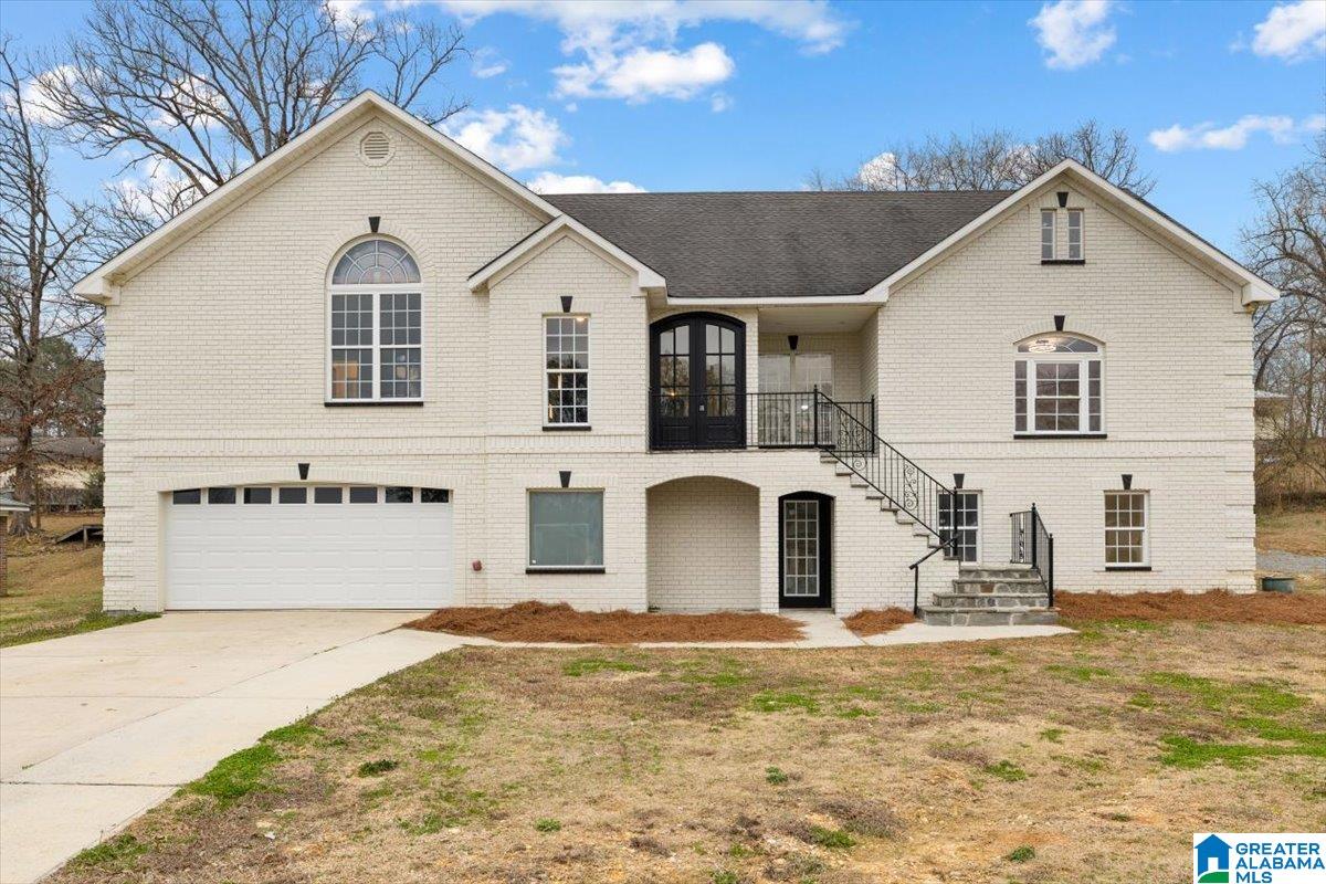 107 Azure Street Oneonta, AL 35121 - Photo 2 of 41
