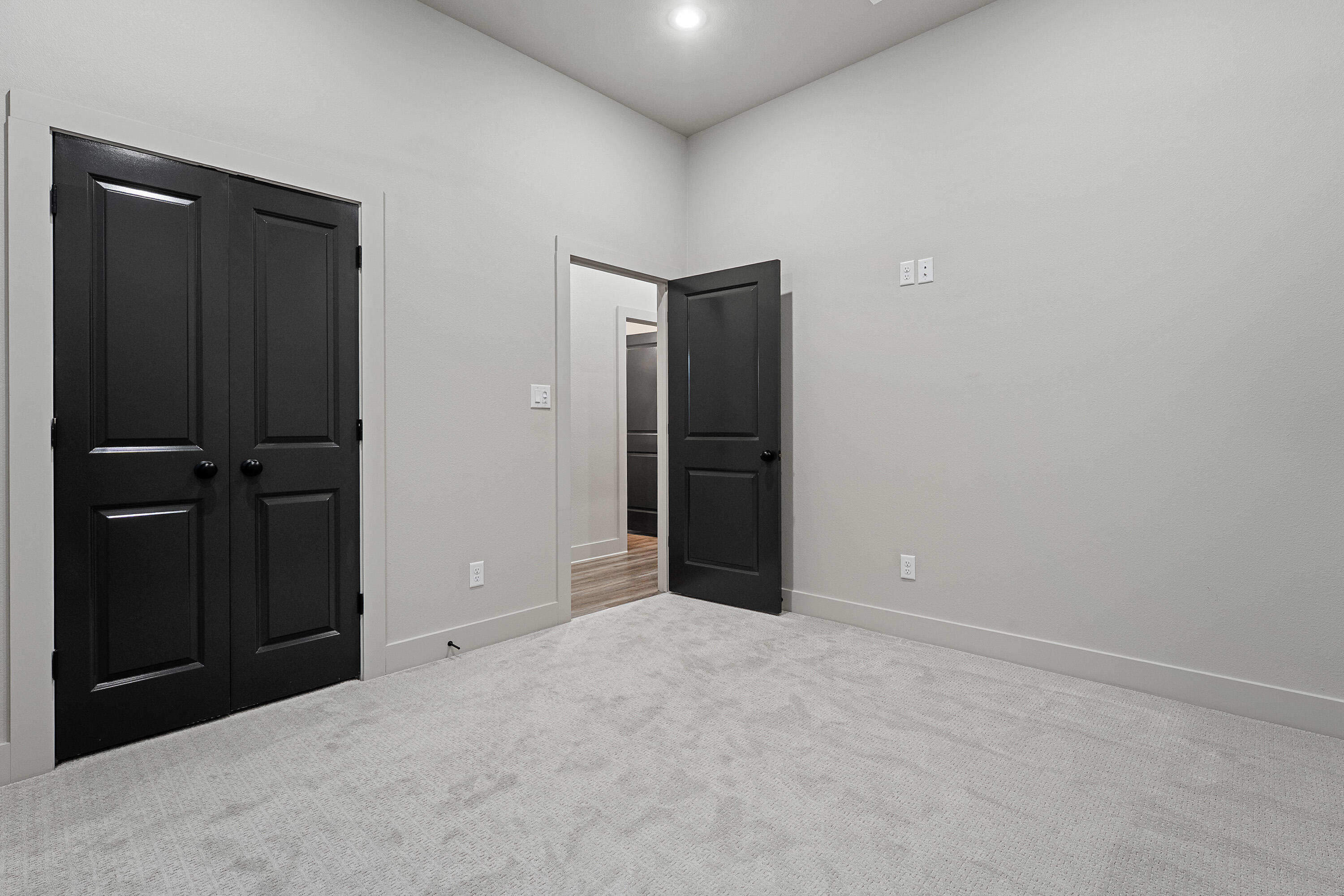 7814 55th Street Lubbock, TX 79407 - Photo 22 of 27 a view of an empty room