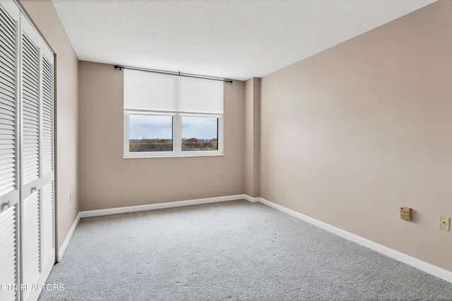 $299,900 | 411 Regal Tower, Unit 411, Maryville, TN 37804