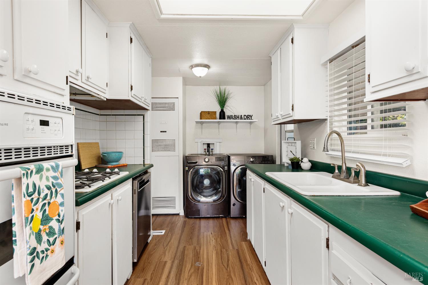 55 Wayside Drive Santa Rosa, CA 95407 - Photo 9 of 15