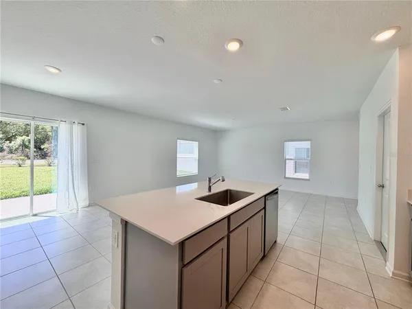 $2,150 | 312 Kayden Cove, Lake Wales, FL 33859