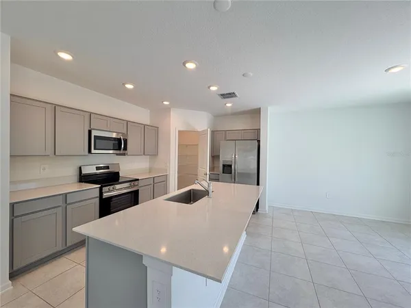 $2,150 | 312 Kayden Cove, Lake Wales, FL 33859
