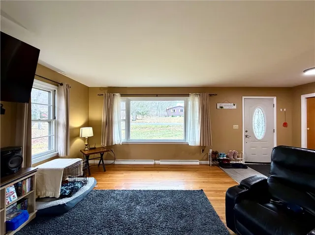 $206,000 | 19 Acorn Avenue, Southport, NY 14871