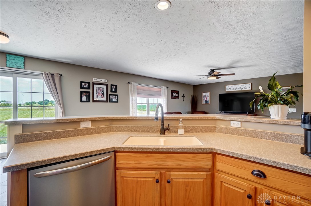 341 Rangeline Road Russia, OH 45363 - Photo 9 of 52 Gallery Image 9