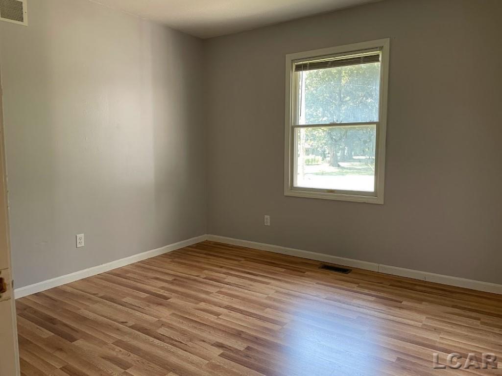 3520 Hunt Road Adrian, MI 49221 - Photo 13 of 33 50088395-12.JPG