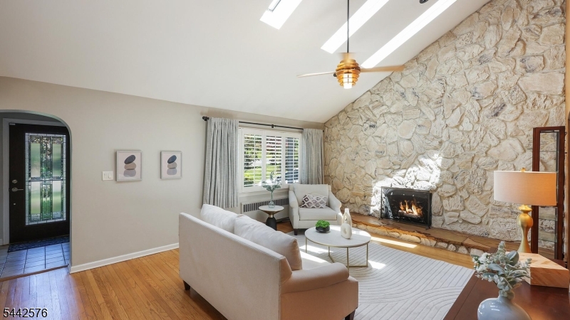 1399 Birch Hill Road Mountainside, NJ 07092 - Photo 8 of 42