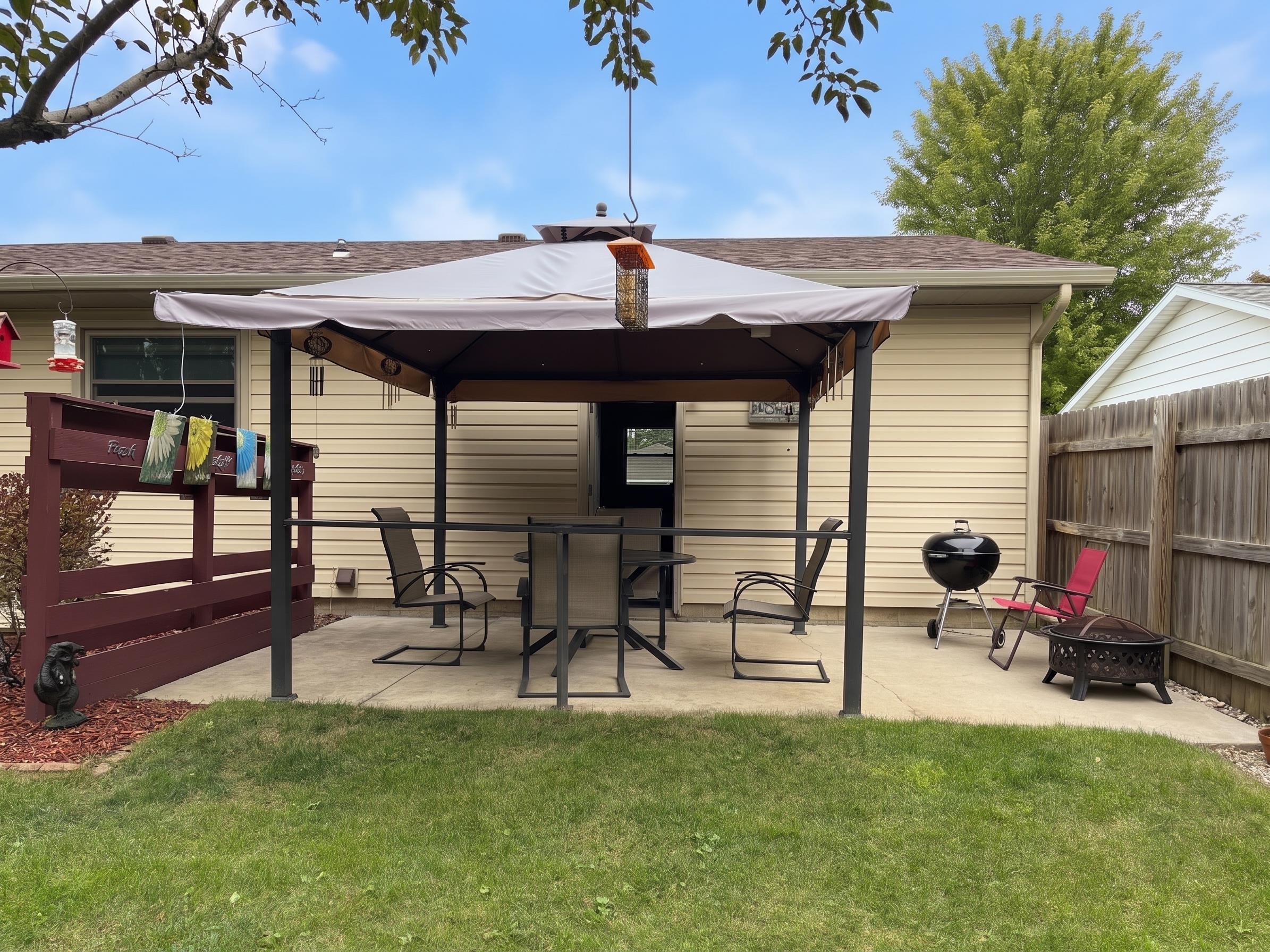 2529 38th Street Two Rivers, WI 54241 - Photo 3 of 4 Gallery Image 3