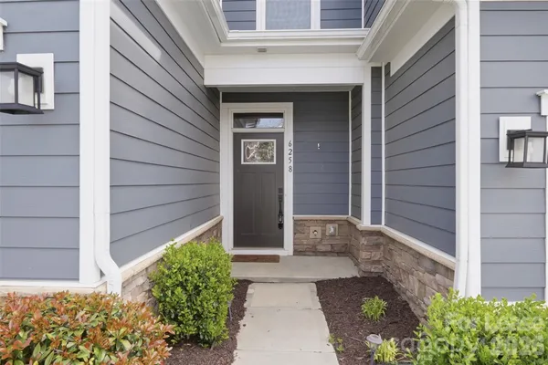 $2,500 | 6258 Ashton Pk Drive, Denver, NC 28037