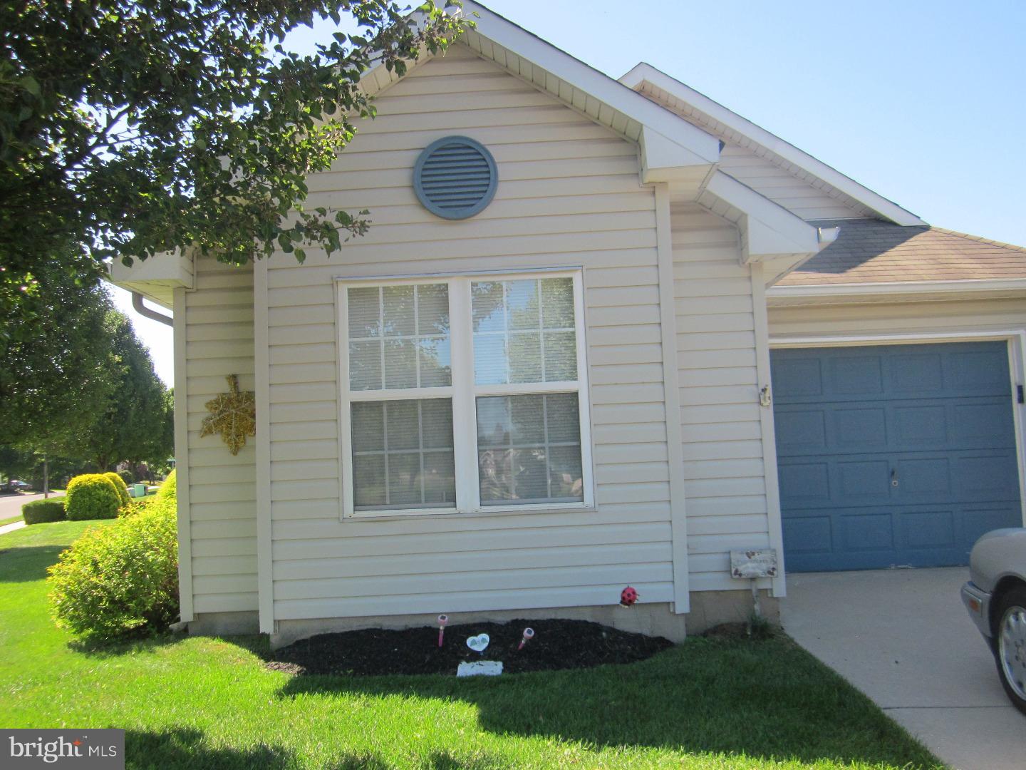 101 Alexander Road Beverly, NJ 08010 - Photo 1 of 14