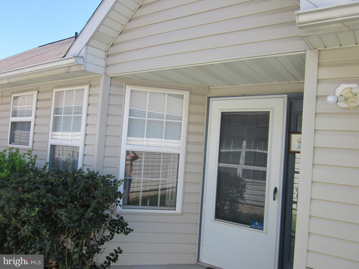 101 Alexander Road Beverly, NJ 08010 - Photo 3 of 14