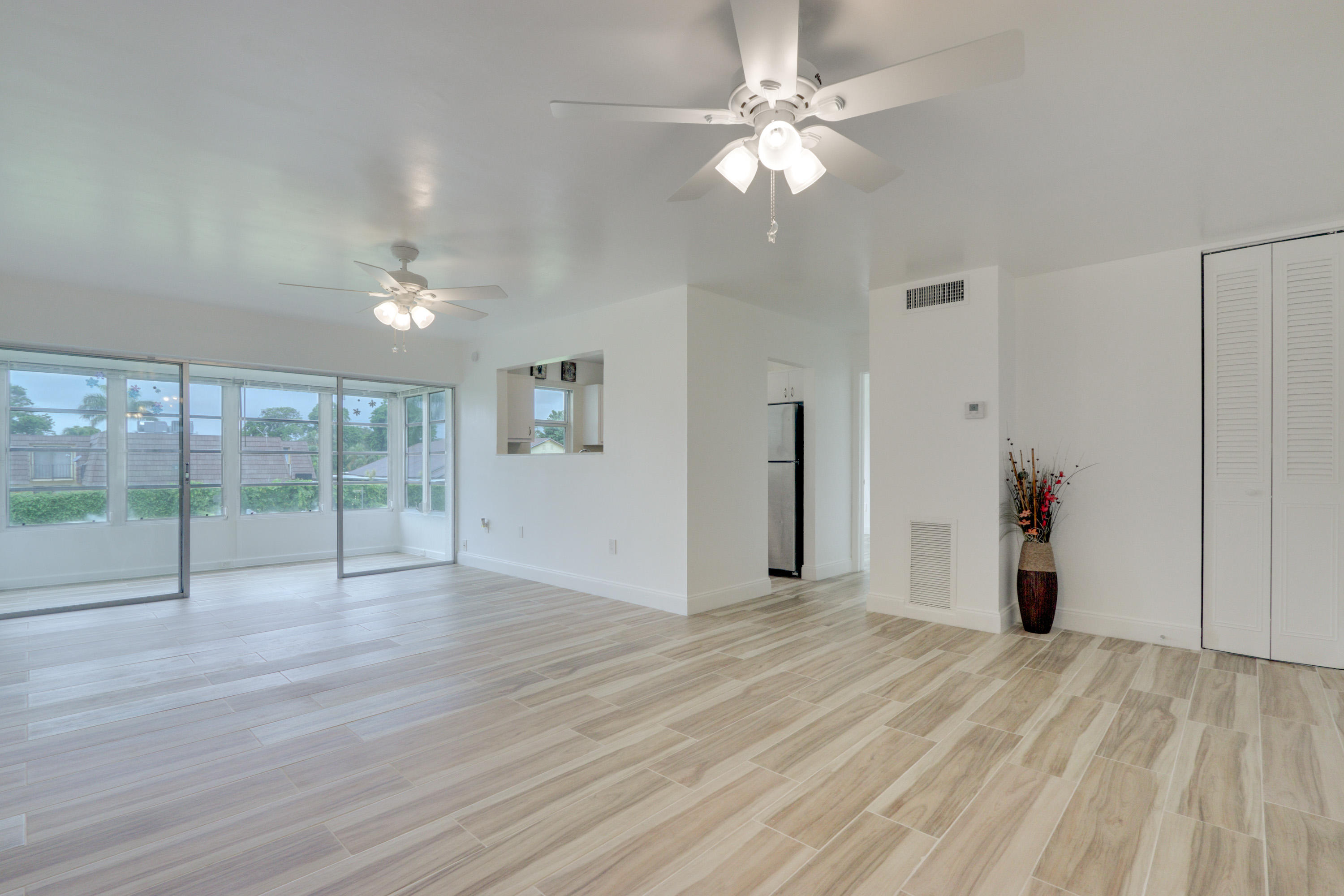 500 Davis Road, Unit 26 Palm Springs, FL 33461 - Photo 1 of 40 Main