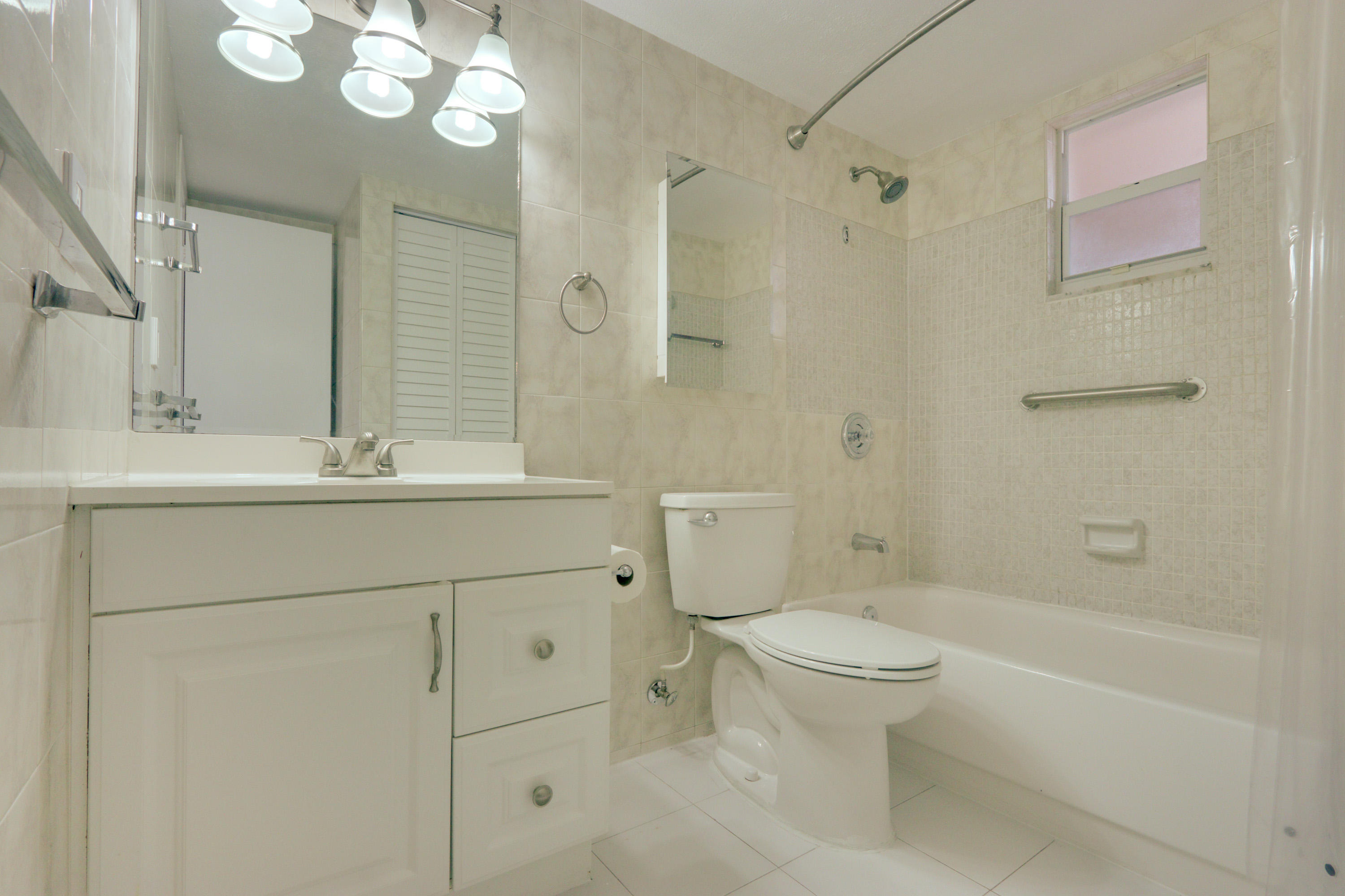 500 Davis Road, Unit 26 Palm Springs, FL 33461 - Photo 16 of 40 Untitled-16