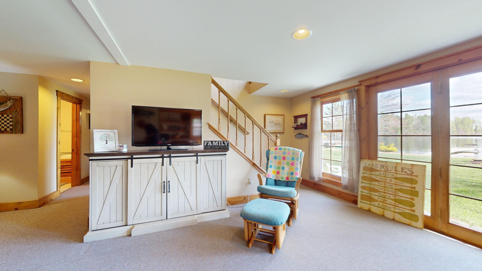 5 Cole Road Raymond, ME 04071 - Photo 42 of 53 Family Room