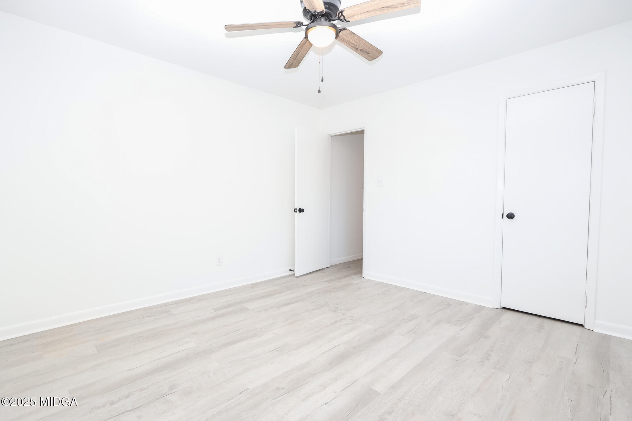 105 Larryton Drive Cochran, GA 31014 - Photo 23 of 34 a view of an empty room