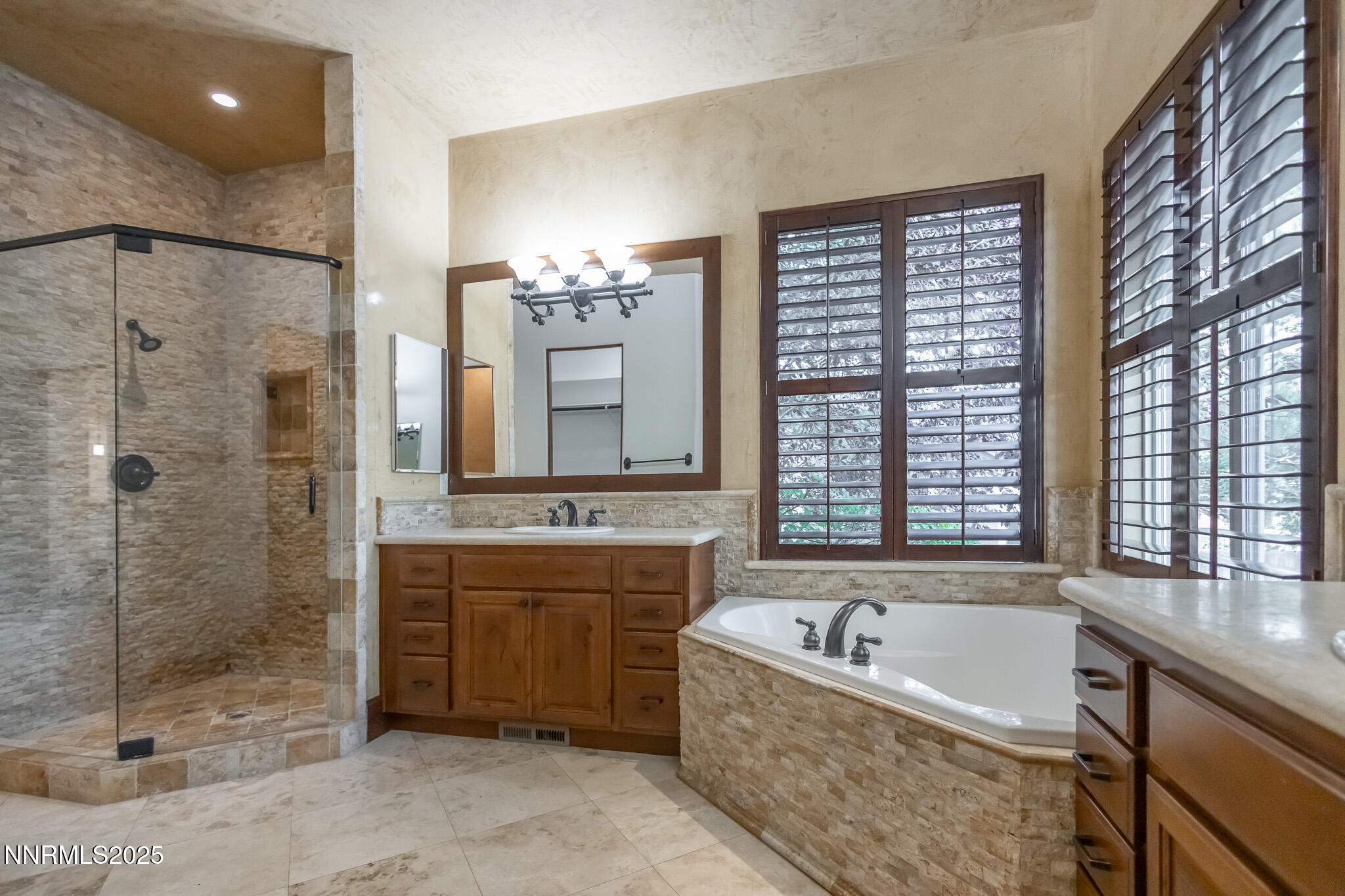 3990 San Donato Loop Reno, NV 89519 - Photo 28 of 72 Donato_MLS_032