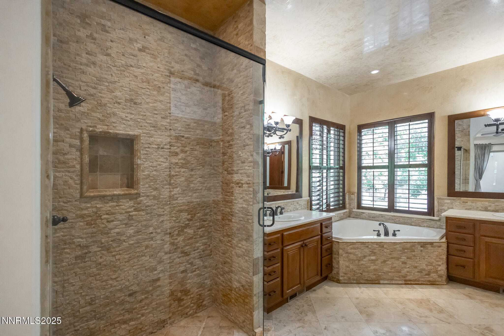 3990 San Donato Loop Reno, NV 89519 - Photo 32 of 72 Donato_MLS_036