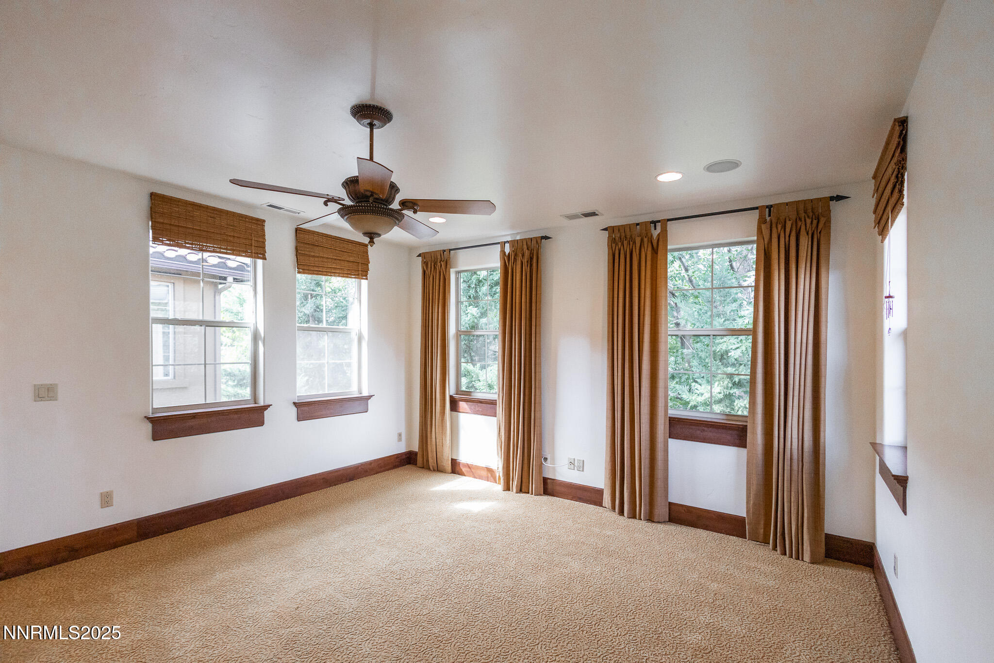 3990 San Donato Loop Reno, NV 89519 - Photo 42 of 72 Donato_MLS_045