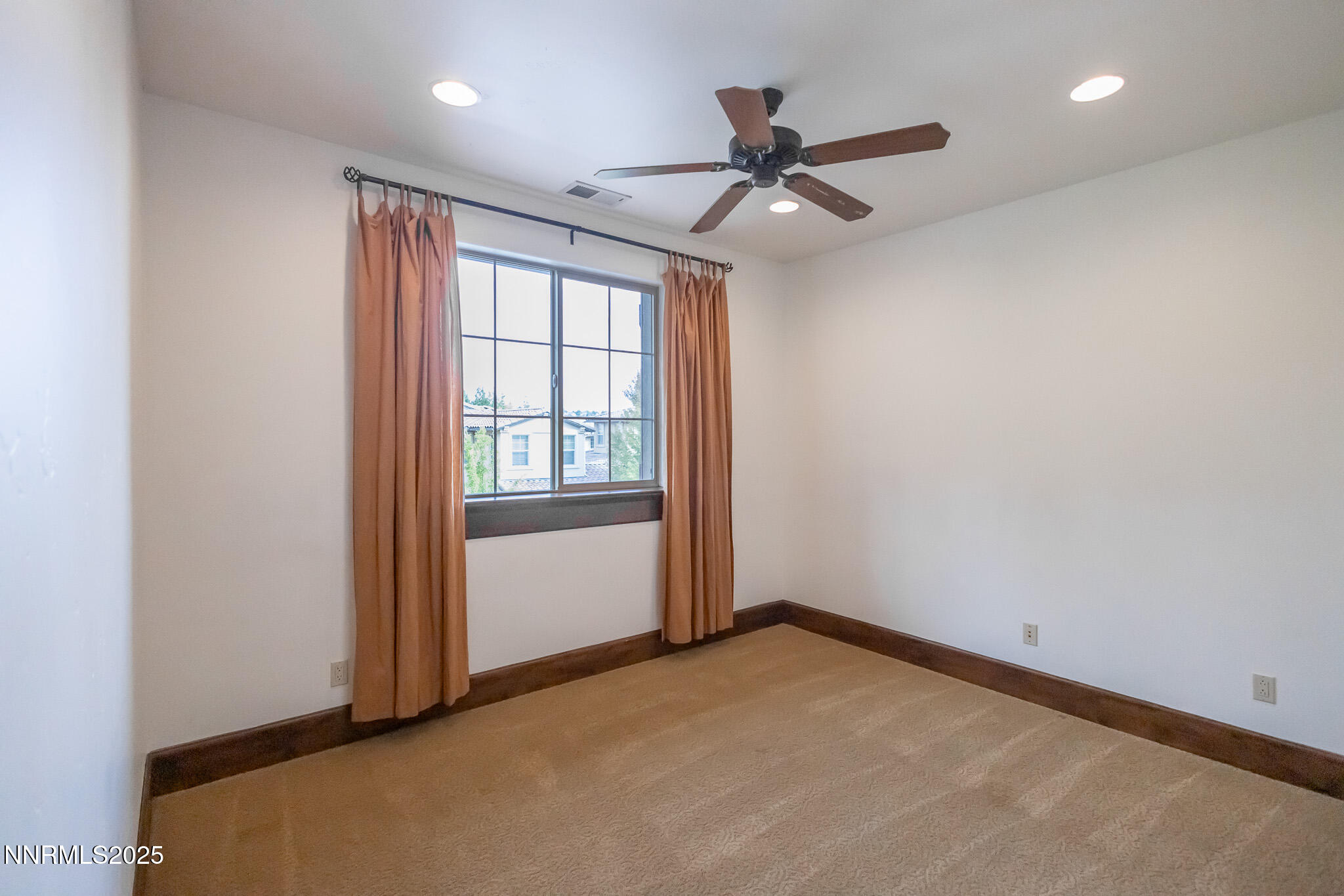 3990 San Donato Loop Reno, NV 89519 - Photo 56 of 72 Donato_MLS_057