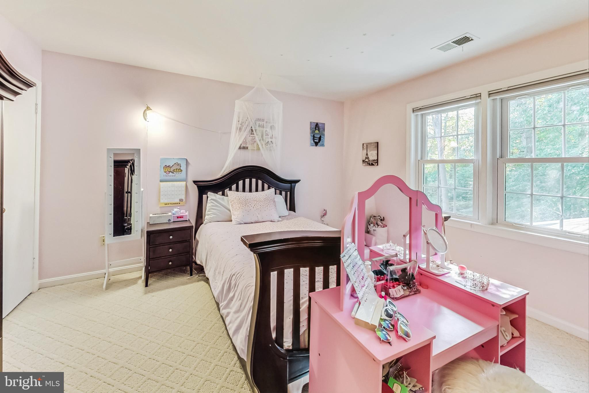9729 Maury Road Fairfax, VA 22032 - Photo 39 of 67 Bedroom 3
