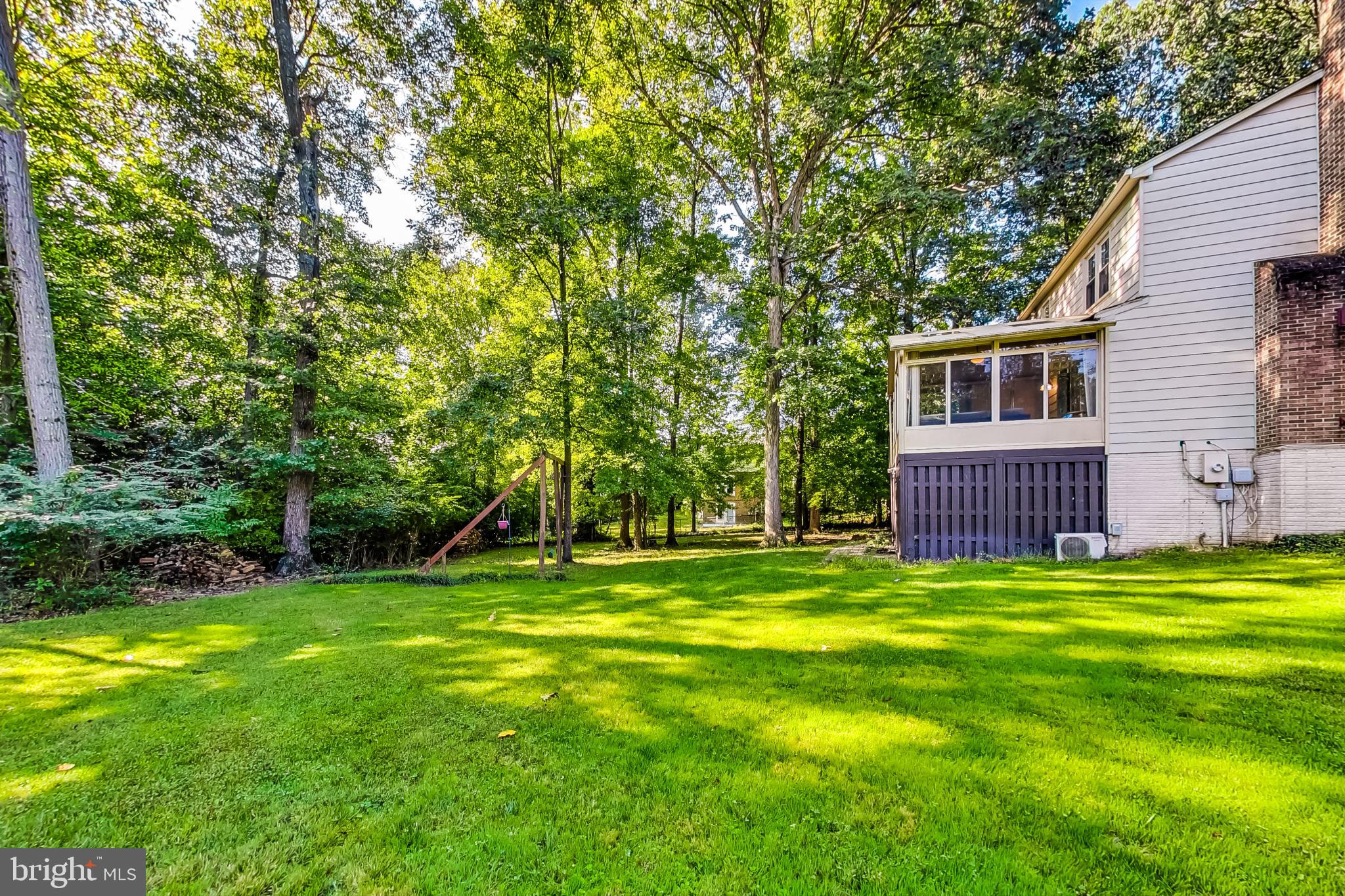 9729 Maury Road Fairfax, VA 22032 - Photo 63 of 67 Side yard
