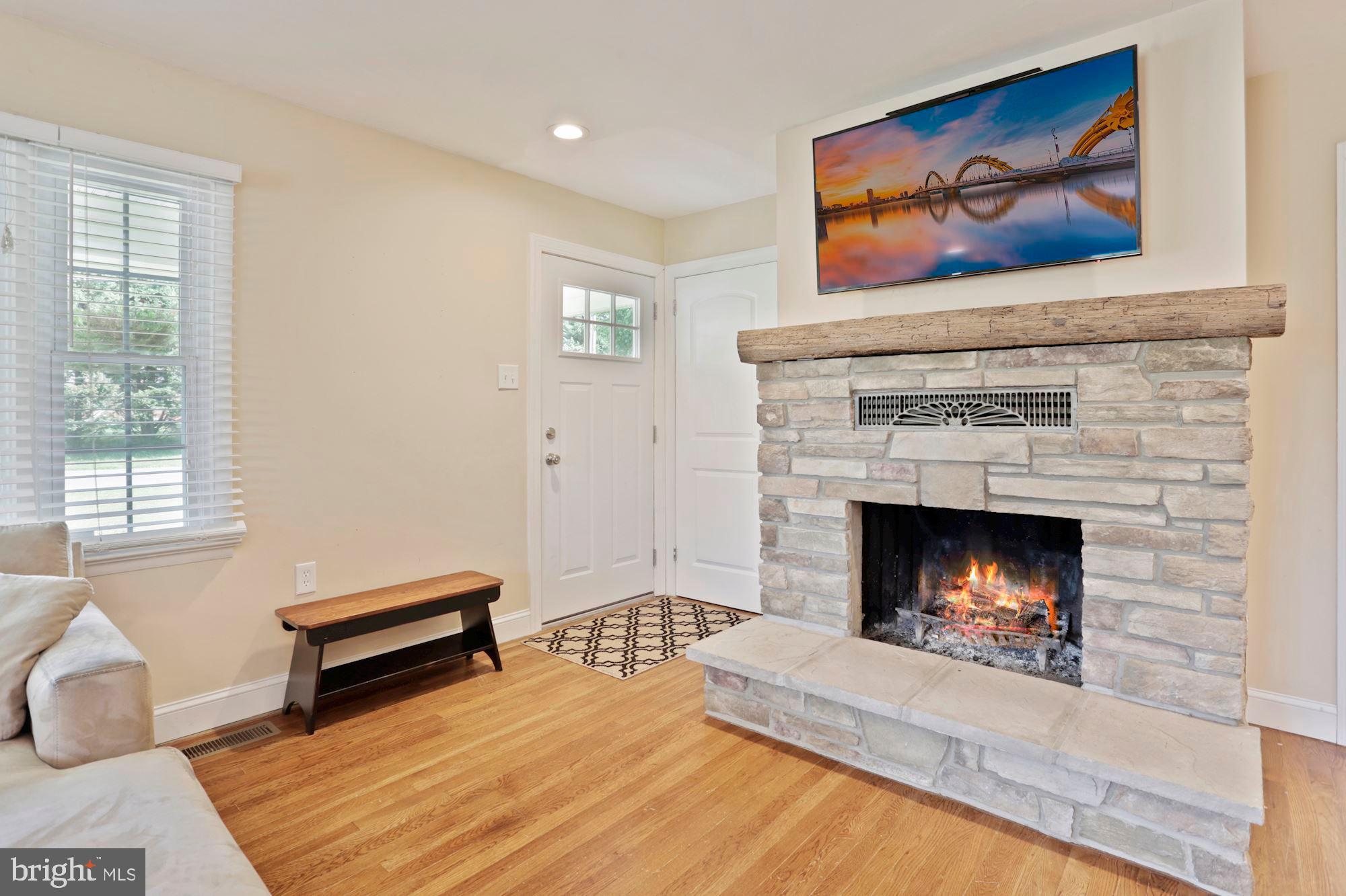 Living Room | Stone Profile Fireplace