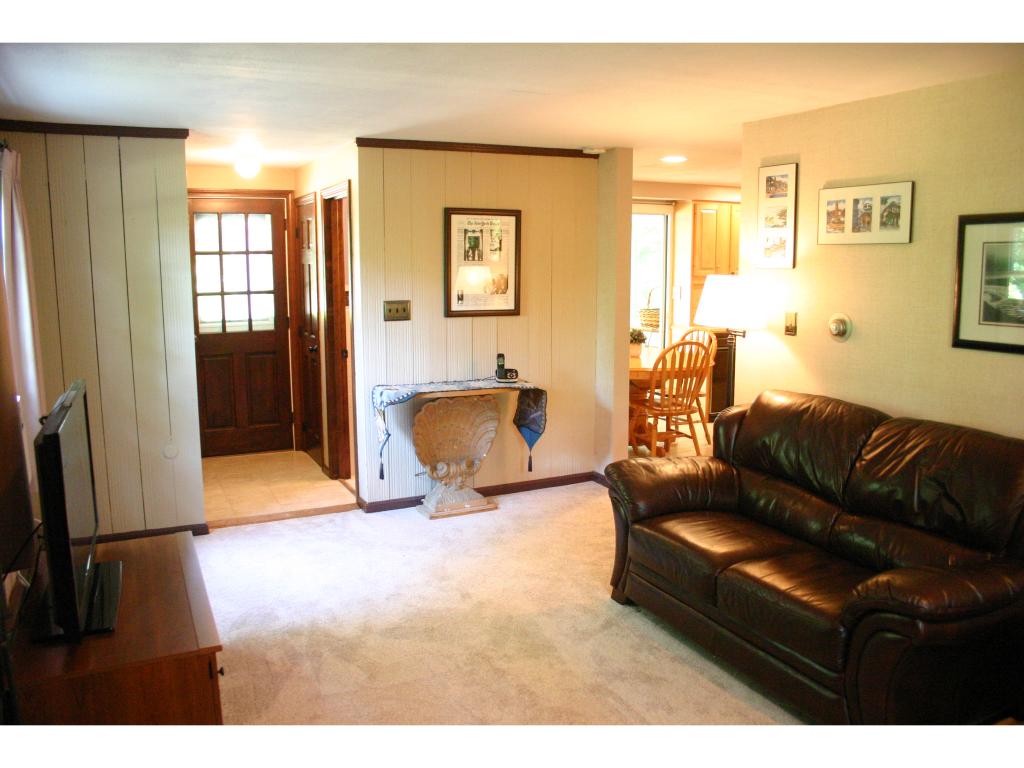 4 Meserve Road Durham, NH 03824 - Photo 7 of 36