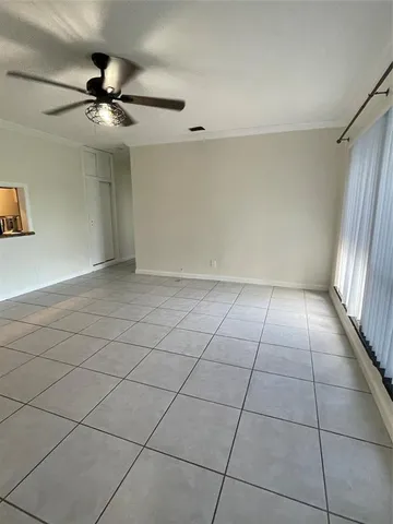 $2,500 | 6101 Northwest 18th Street, Margate, FL 33063