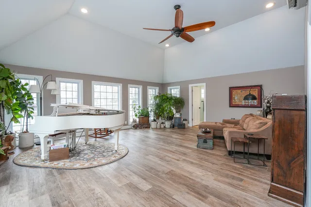 $395,000 | 410 West Cook Street, Manteno, IL 60950