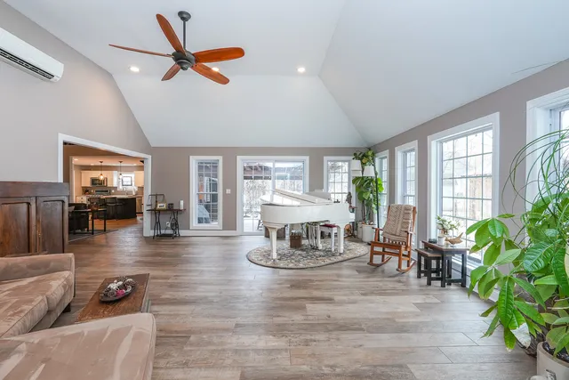 $395,000 | 410 West Cook Street, Manteno, IL 60950