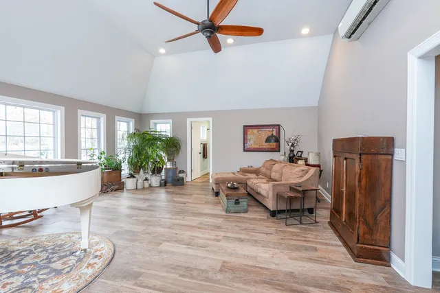 $395,000 | 410 West Cook Street, Manteno, IL 60950