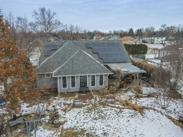 $395,000 | 410 West Cook Street, Manteno, IL 60950