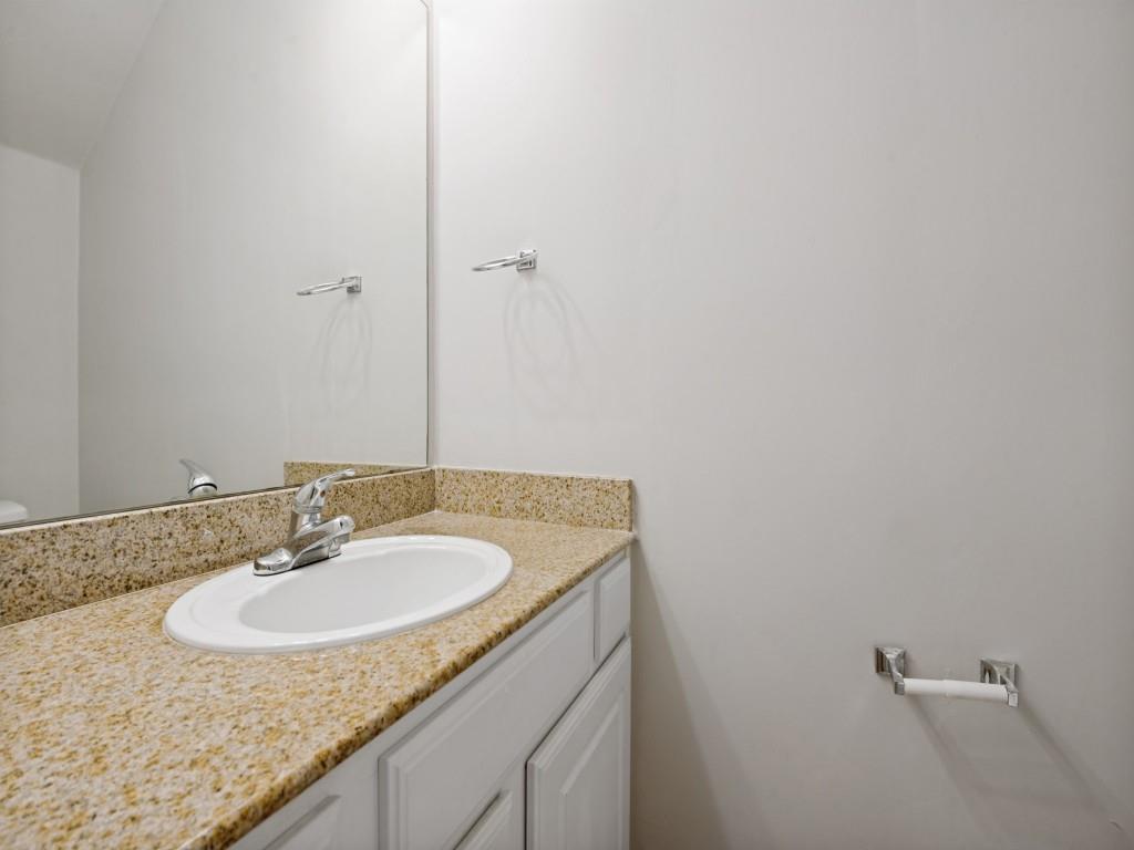 2800 Keller Springs Road, Unit 7B Carrollton, TX 75006 - Photo 17 of 25