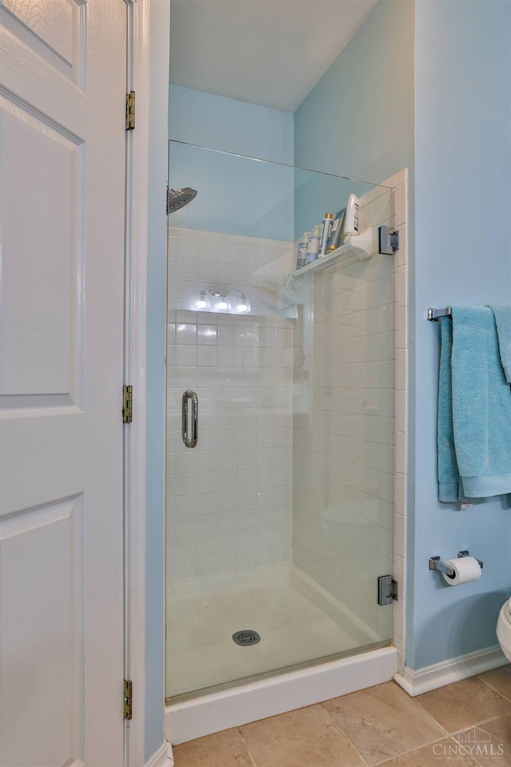 5345 Cooper Road, Unit H Montgomery, OH 45242 - Photo 19 of 32