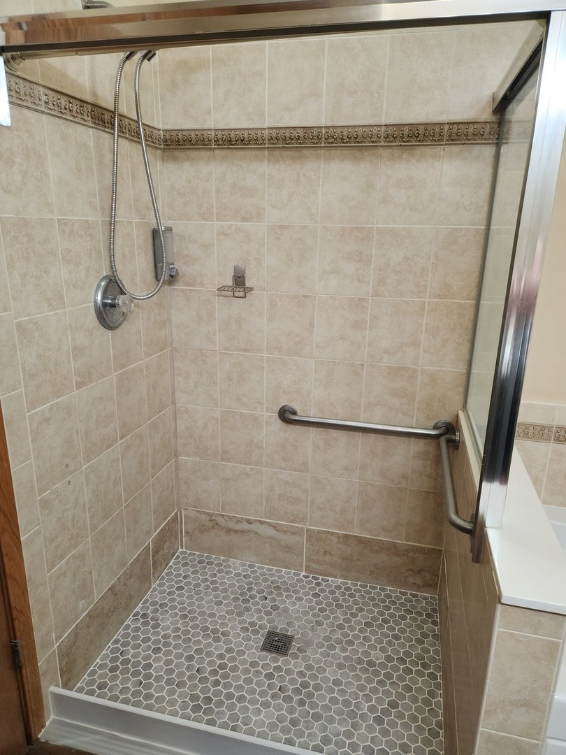 1547 Millbrook Drive Algonquin, IL 60102 - Photo 16 of 17