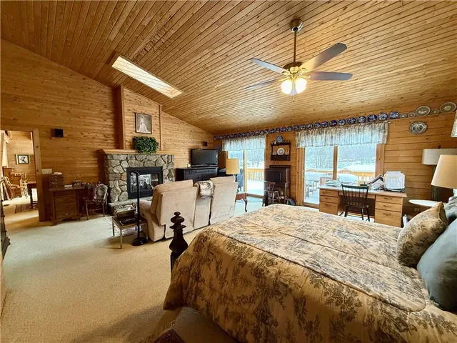 $1,199,900 | 728 Latonka Drive, Mercer, PA 16137