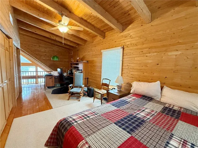 $999,999 | 728 Latonka Drive, Mercer, PA 16137