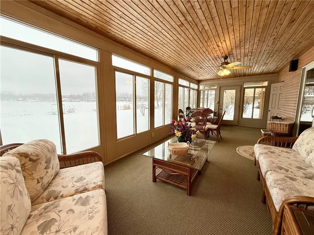 $999,999 | 728 Latonka Drive, Mercer, PA 16137