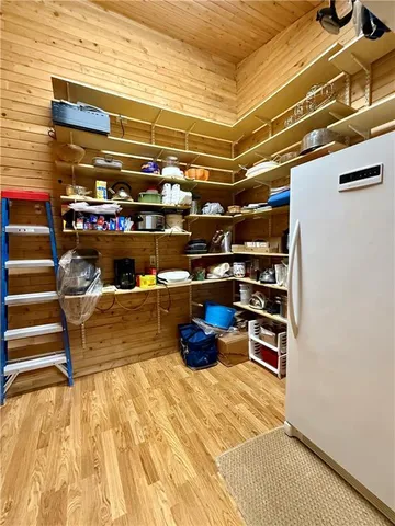 $1,199,900 | 728 Latonka Drive, Mercer, PA 16137