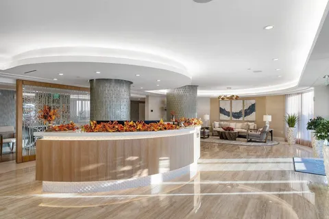 $2,500,000 | 250 South Ocean Boulevard, Unit 10C, Boca Raton, FL 33432