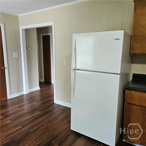 $1,300 | 4407 Caroline Drive, Unit B, Savannah, GA 31404