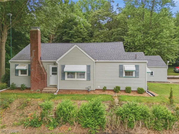 $224,900 | 7676 Justus Avenue Southwest, Navarre, OH 44662