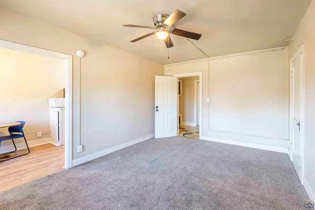 $640,000 | 400 Southwest Topeka Boulevard, Topeka, KS 66603