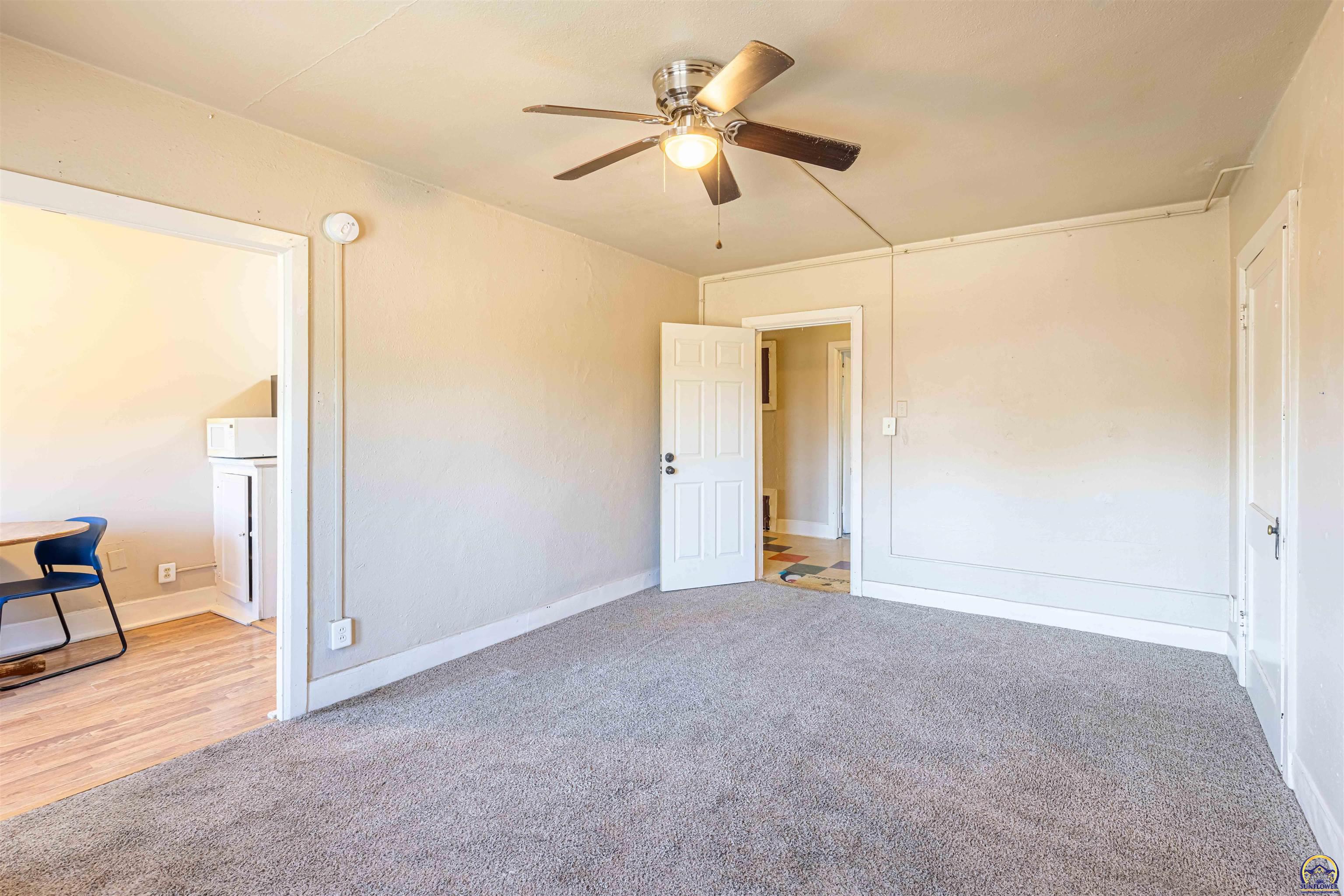 400 Southwest Topeka Boulevard Topeka, KS 66603 - Photo 20 of 58