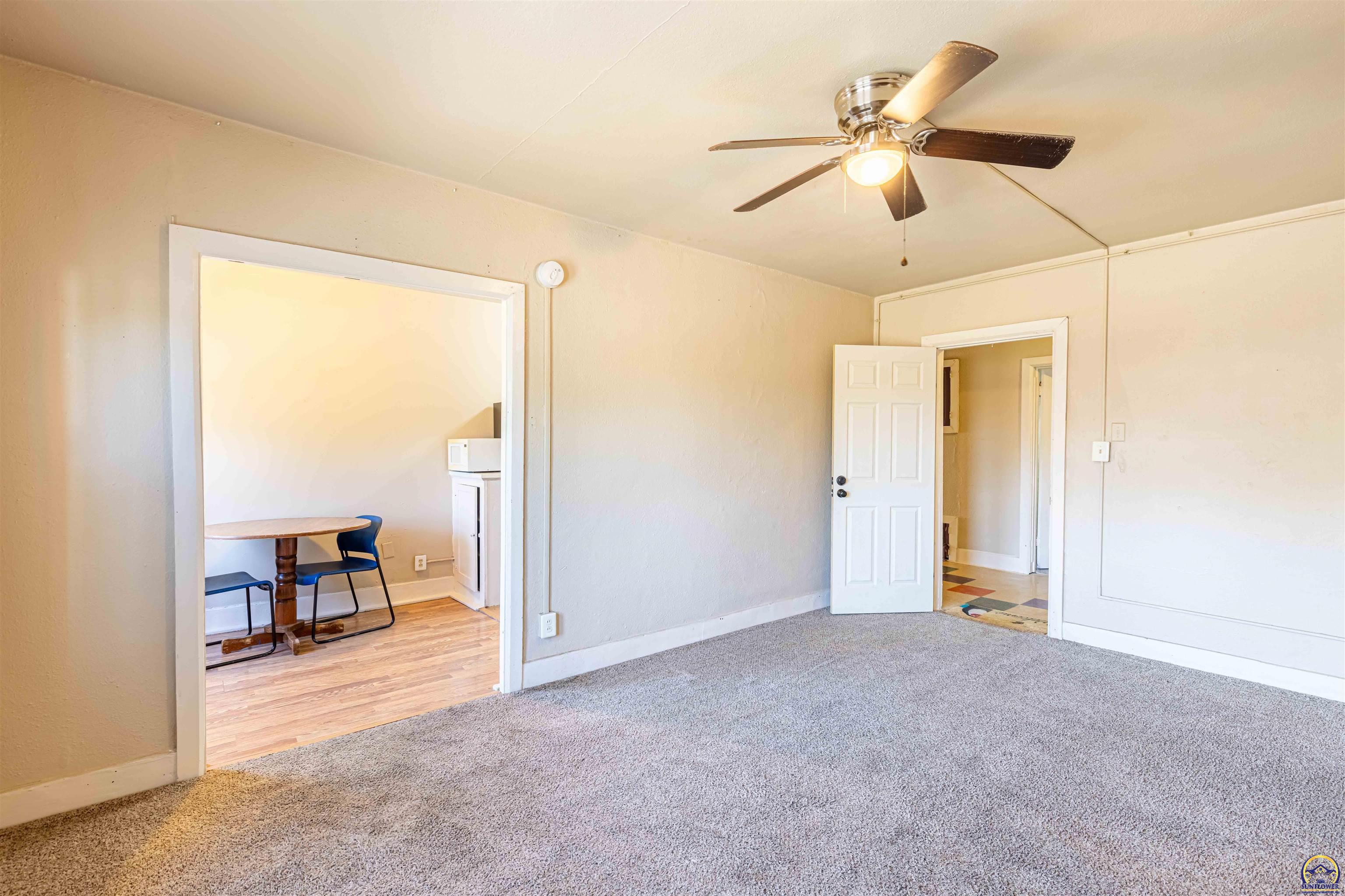 400 Southwest Topeka Boulevard Topeka, KS 66603 - Photo 21 of 58