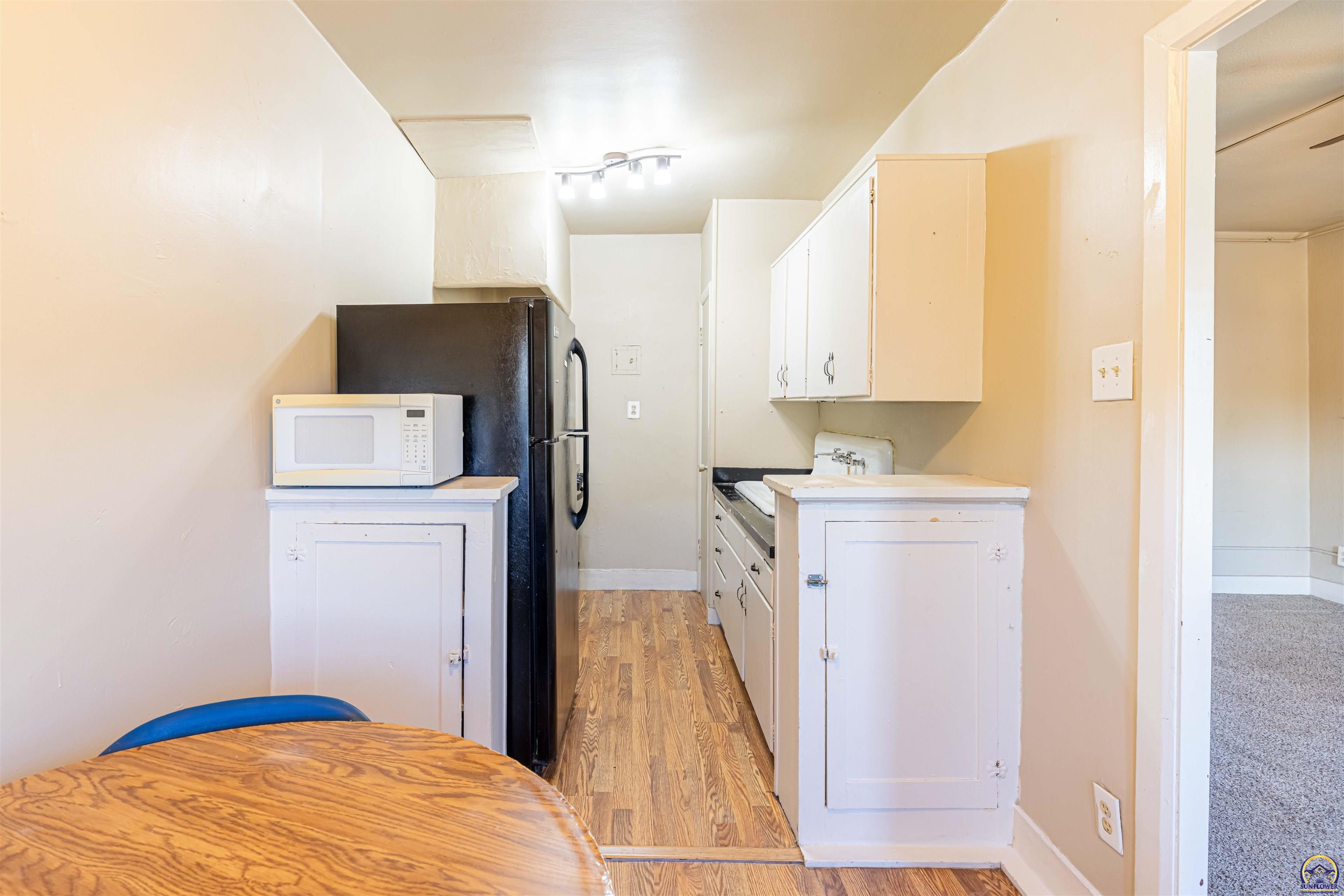 400 Southwest Topeka Boulevard Topeka, KS 66603 - Photo 23 of 58