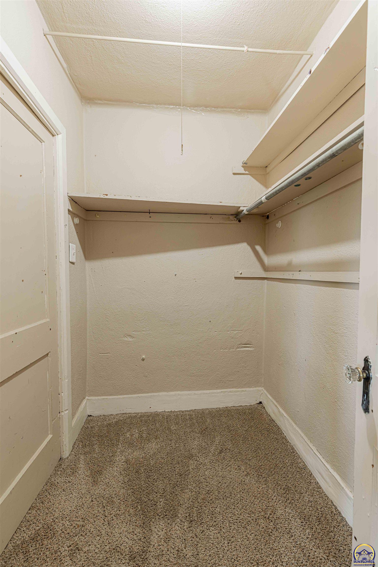 400 Southwest Topeka Boulevard Topeka, KS 66603 - Photo 35 of 58