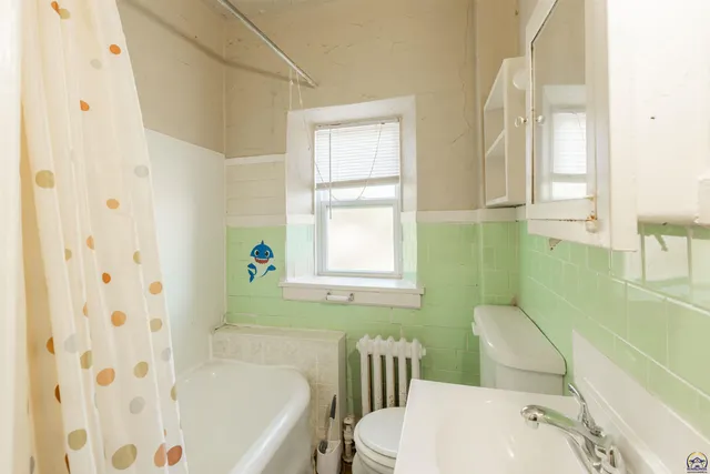 $640,000 | 400 Southwest Topeka Boulevard, Topeka, KS 66603